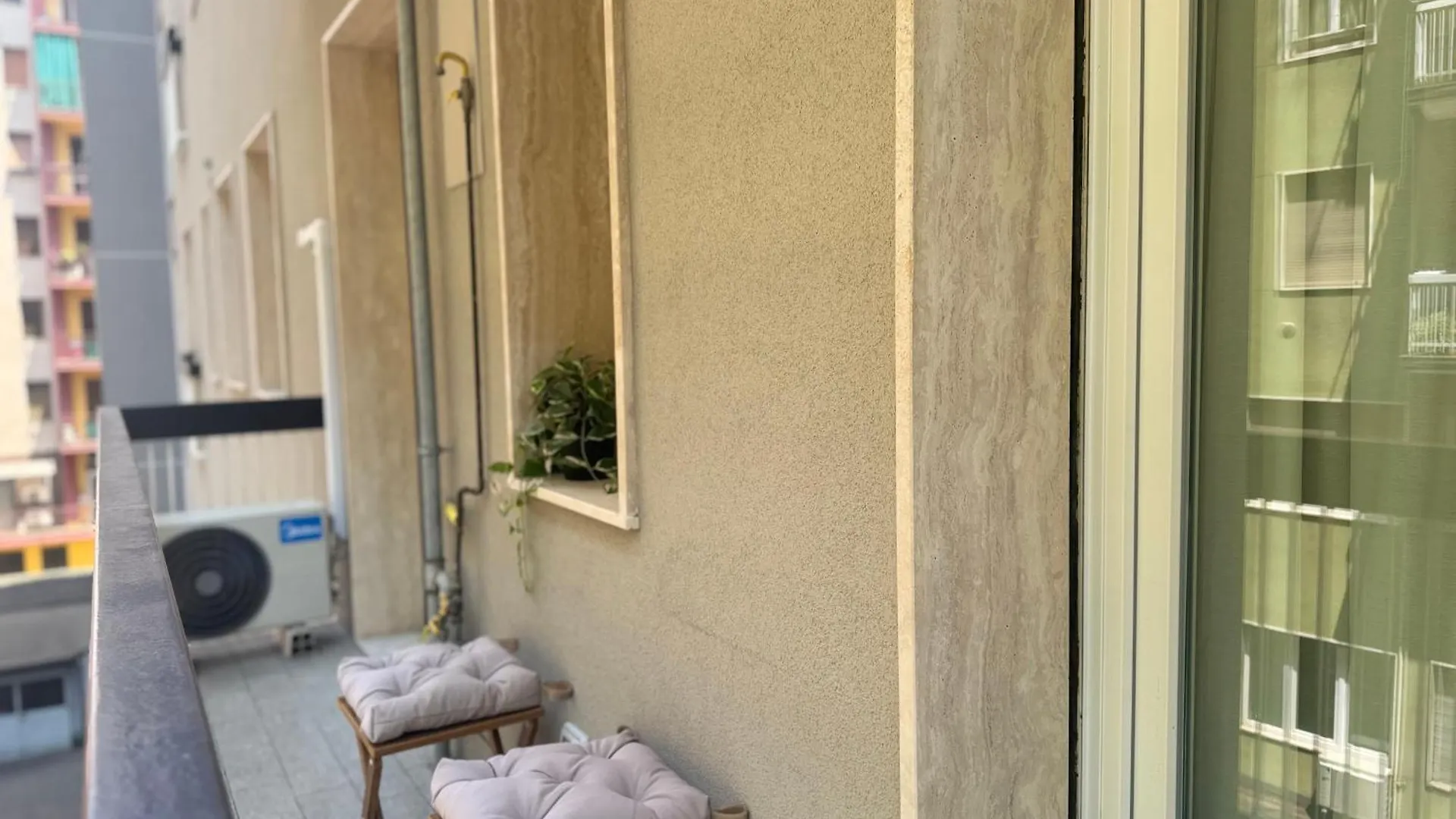 מילאנו A Casa Di Imma A 5 Min Stazione Centrale, Wi-Fi Veloce, Balcone Abitabile איטליה